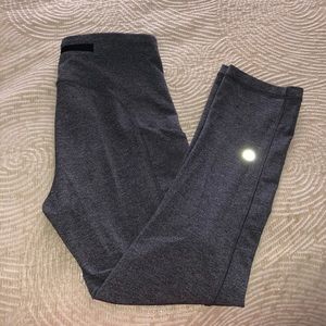 Fast and free lululemon leggings